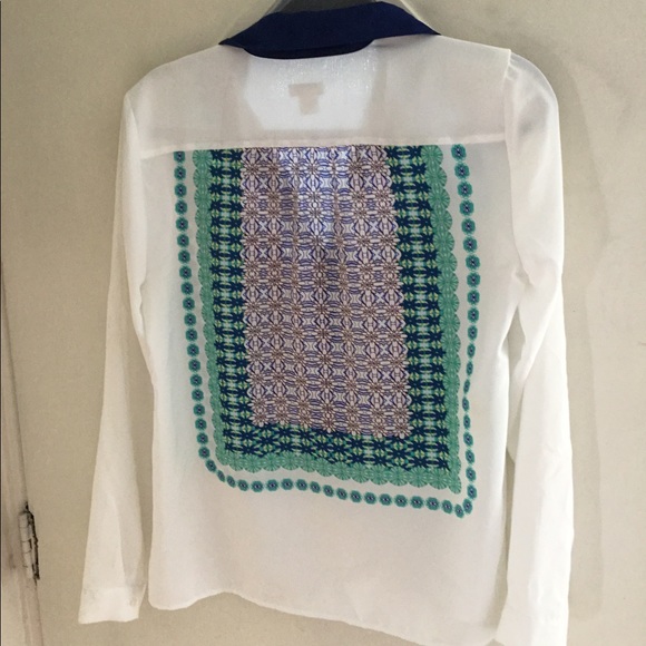 Long sleeves  half way button down shirt - Picture 2 of 12